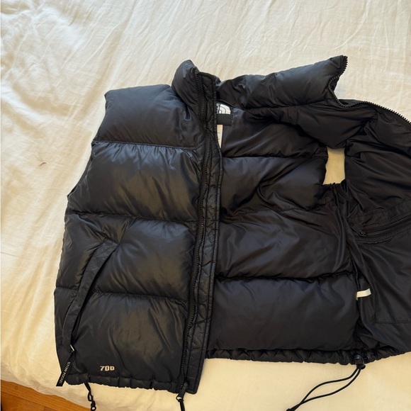 North Face Puffy Vest women’s medium - black 700 down - Picture 5 of 8